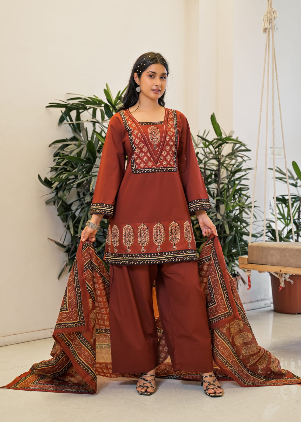 Tandoori Threads